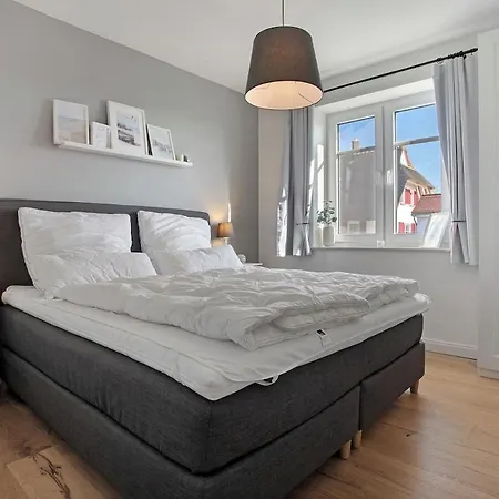 Holiday Retreat Spacious, Light Filled Home For 7 With Scenic Views Feriehus *